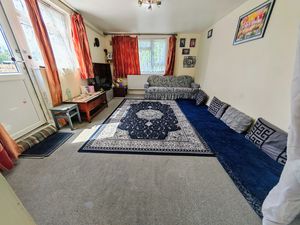 Photo 10- click for photo gallery